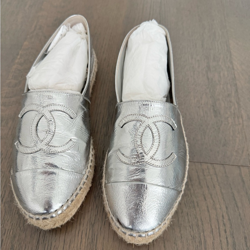 Chanel Laminated Goatskin CC Espadrilles Silver, Size 38